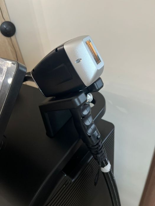 Диоден Лазер с три дължини на вълните