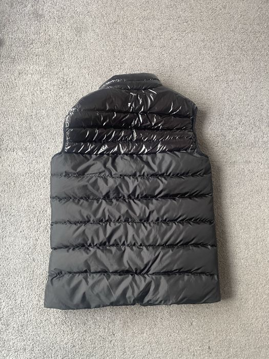 Moncler жилетка S мъжко