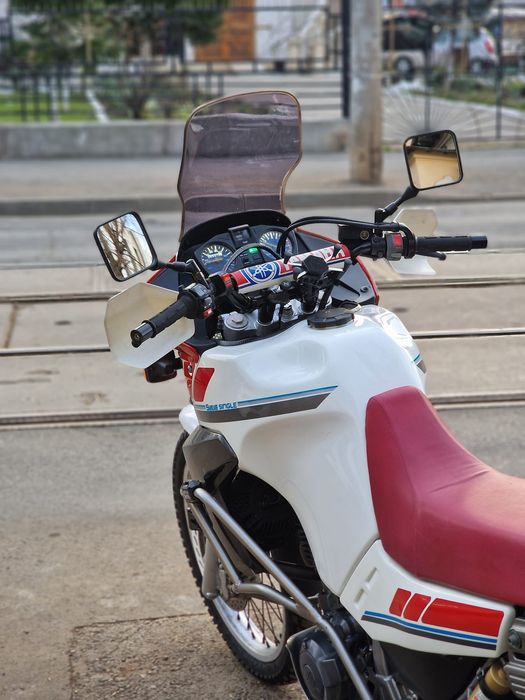 Yamaha XT660Z Tenere