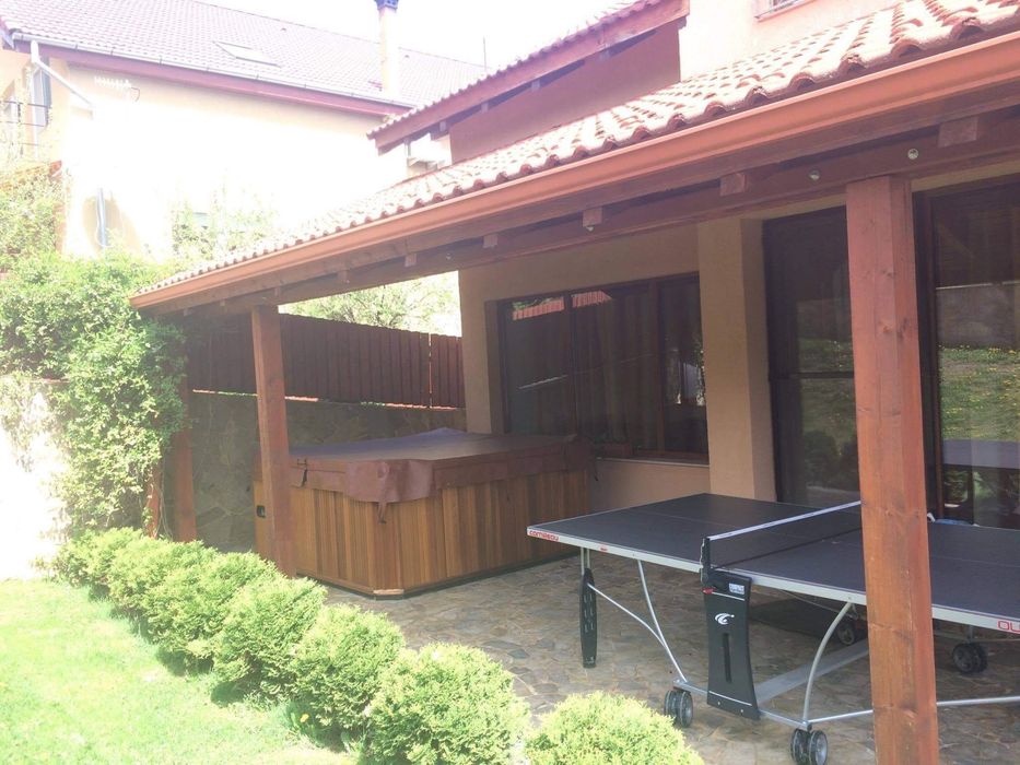 Inchiriez vila in Buna ziua, strada Macesului langa Lidl