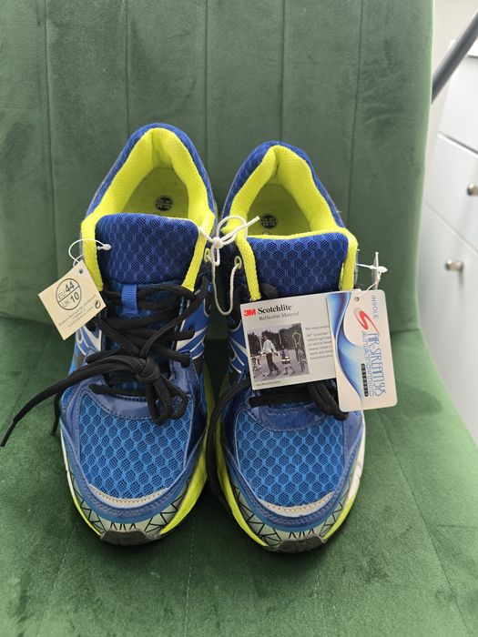 Vand pantofi sport
