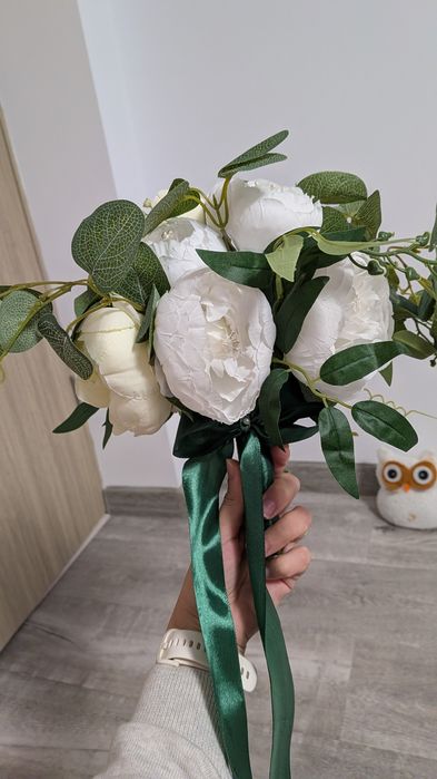 Buchet mireasa flori artificiale 100 lei