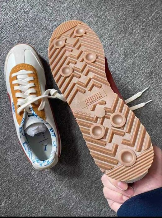 Кроссовки PUMA Tyakasha 41 раз новые