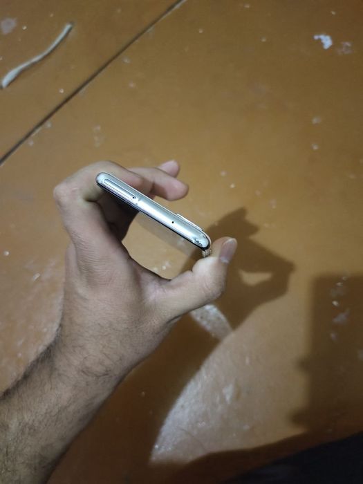 Samsung s20 rangi oq