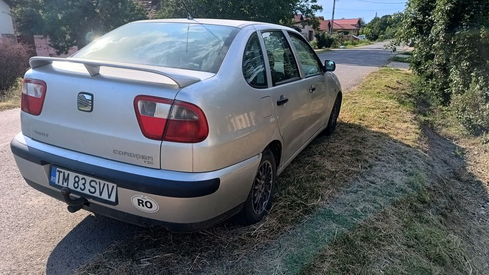 SEAT Cordoba 2001 — imagine 3