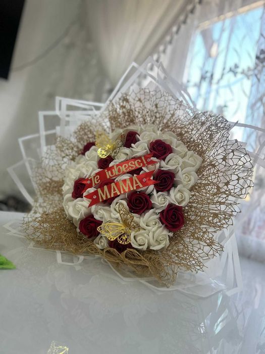 Buchete trandafiri din sapun