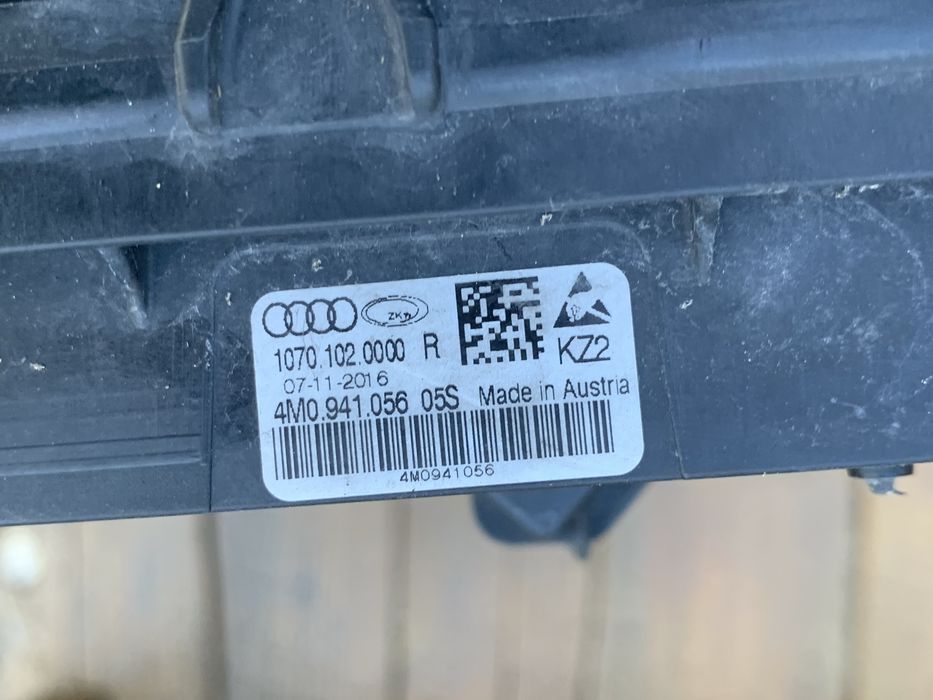 Халоген Ауди/Audi Q7 E-tron