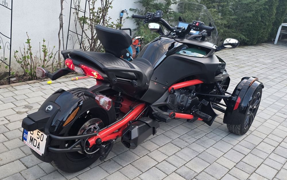 Can am Spyder F3S TVA deductibil