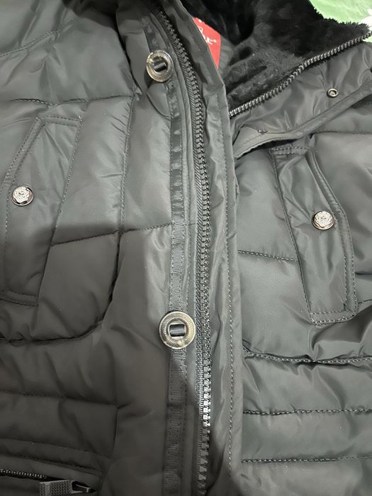 Мужская черная куртка