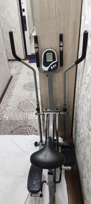 Велотренажёр для занятия спортом дома