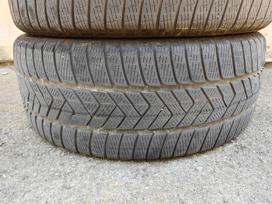 Зимни гуми PIRELLI 255 40 21