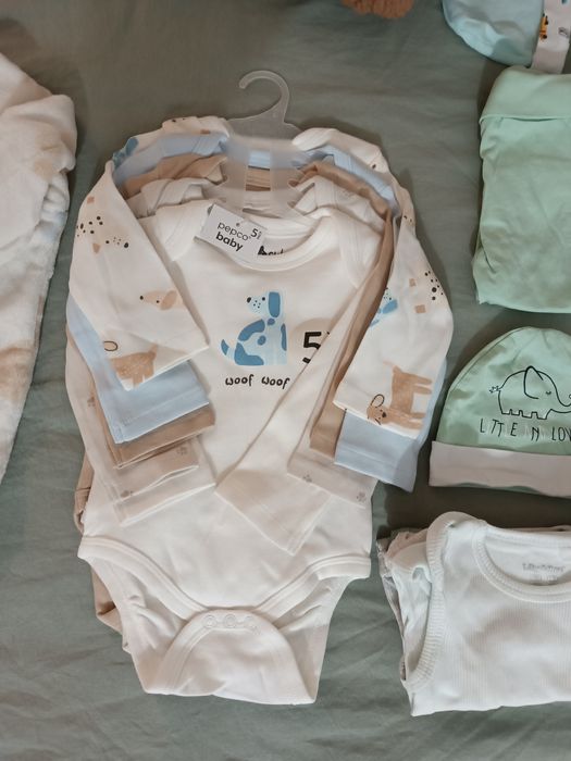 Лот бебешки дрешки, размер 3-6 месеца