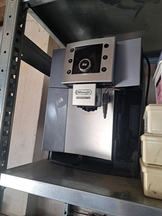 Expresoare DeLonghi diferite pentru piese