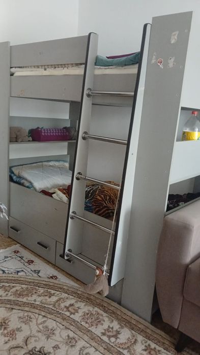 Детская кровать два яруса