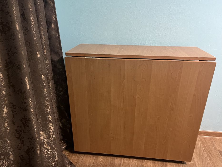 Стол книжка …………