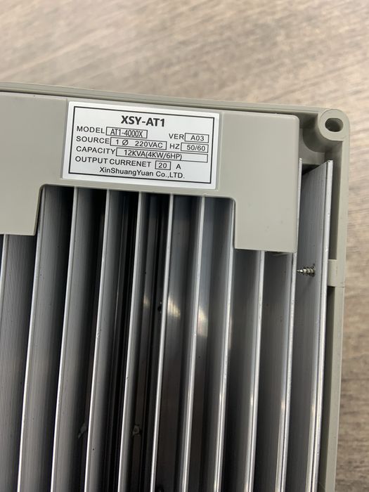 Convertor de frecventa monofazat AC 220v