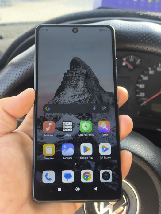 Продам Срочно Redmi Note 12 pro plus
