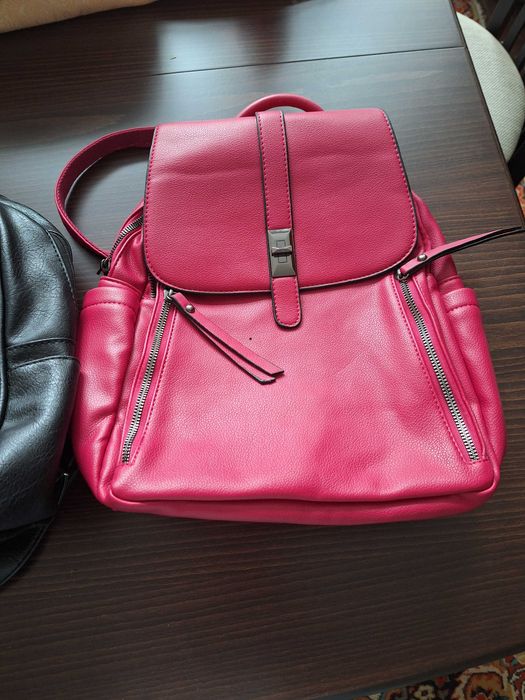 Ранички черна,кафява и циклама