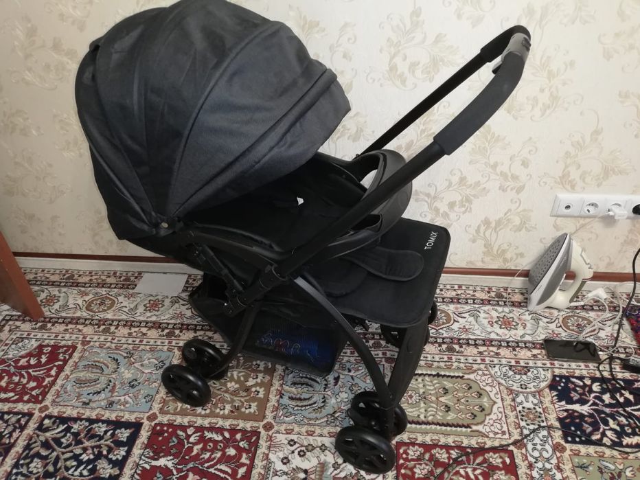 Коляска прогулочная TOMIX