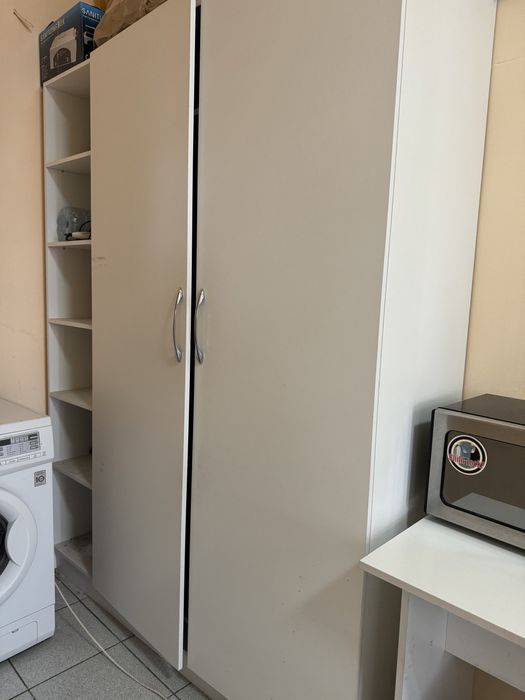 Шкафы для офиса.