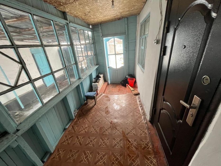 Продаётся дом.возле школы Максима Горького