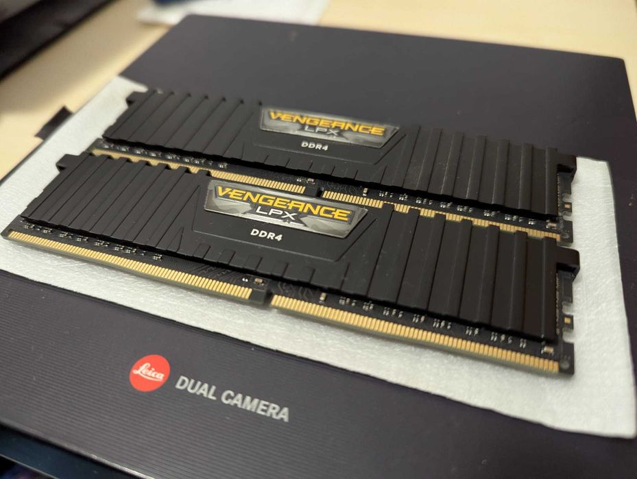 Kit RAM Corsair VENGEANCE LPX 32GB (2 x 16GB) DDR4 DRAM 3600MHz