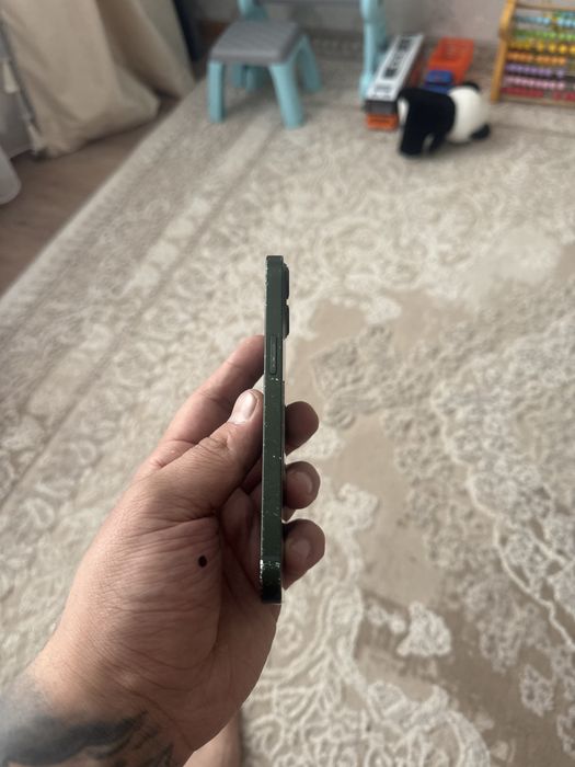 Продам айфон 13 зеленом цвете