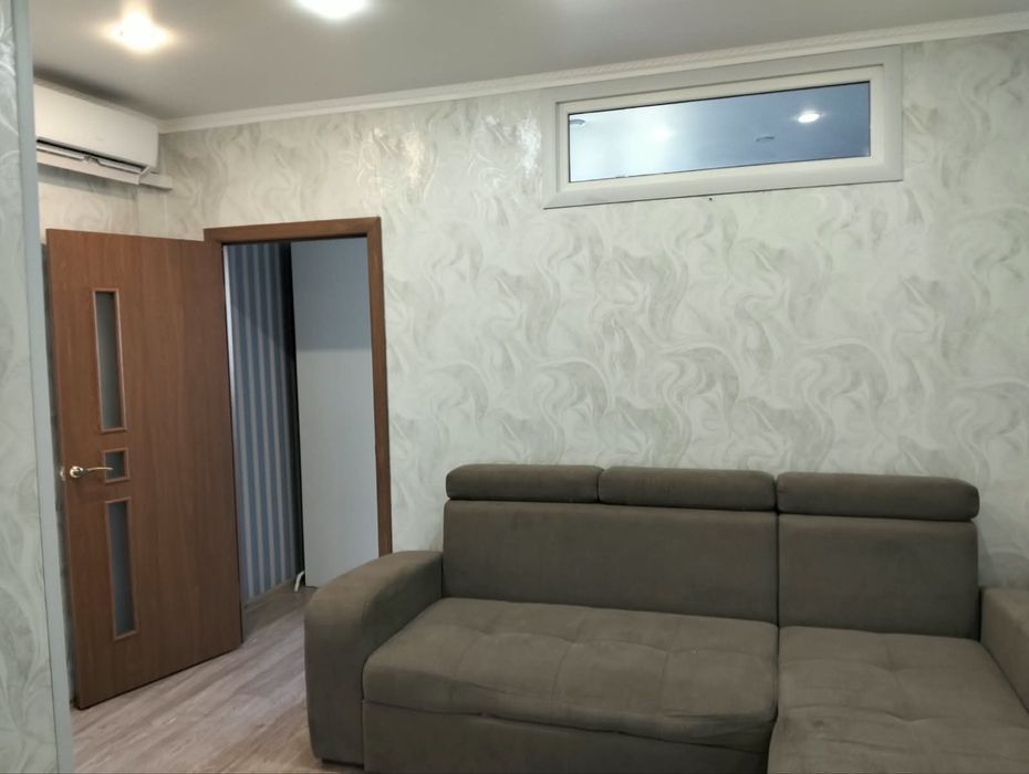Сдам 2-ух комнатную квартиру