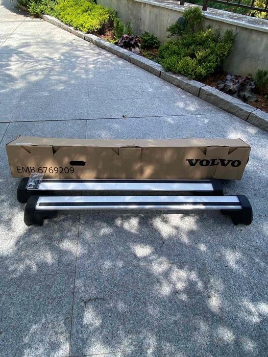 Напречни греди за Волво ХС60.