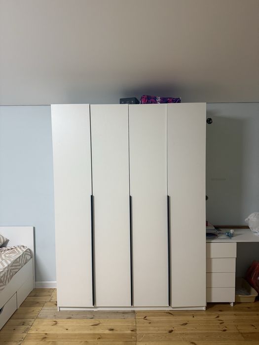 Шкаф в отличном состоянии