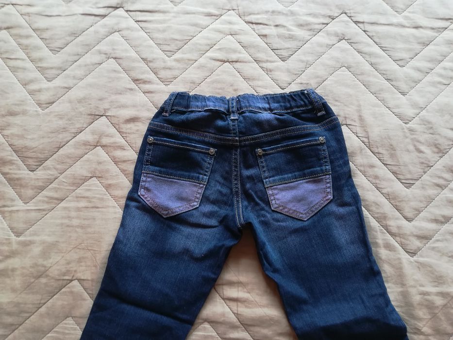 Дънки бенетон