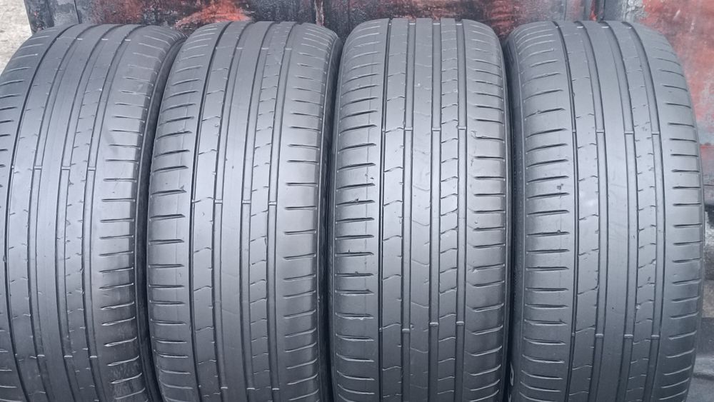 245/40/19 Pirelli Дот 4322