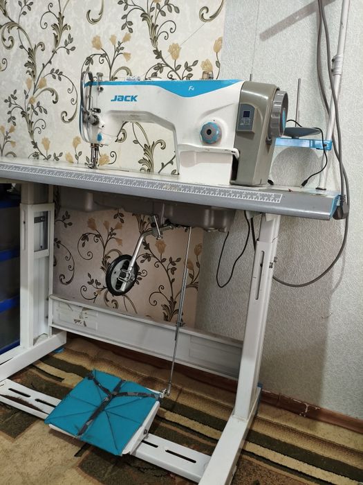 JACK швейная машина