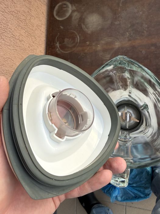 Blender Braun - recipient solid din sticla