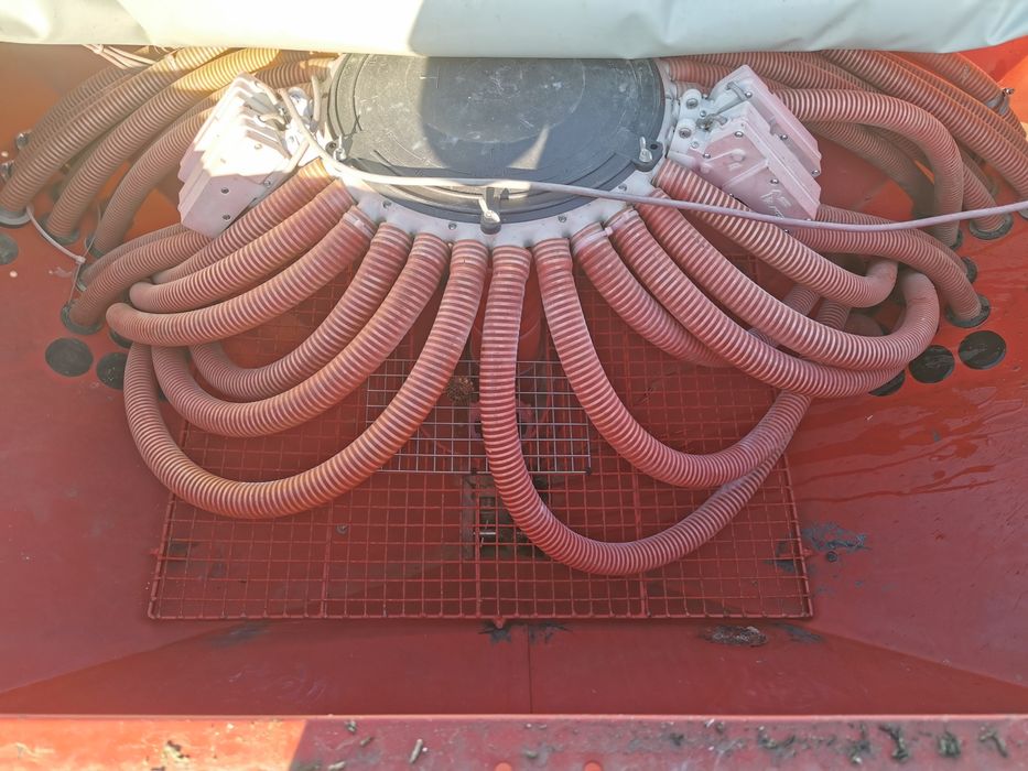 Semanatoare paioase Kverneland Accord DL 3m (2012)