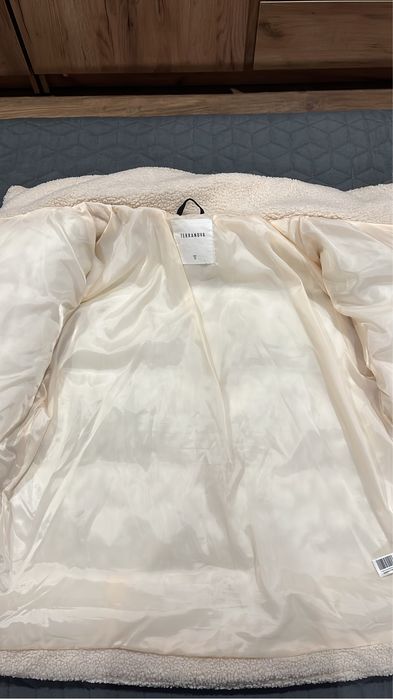 Пухено яке S размер