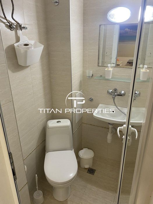 Дава се под наем Многостаен апартамент в Варна, ВИНС - 130 кв.м за 1500 € - Снимка #17