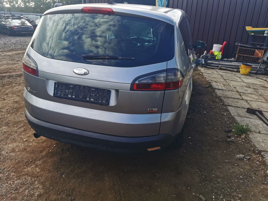 Dezmembrez Ford S-max 2006-2010 2.0 tdci Panoramic