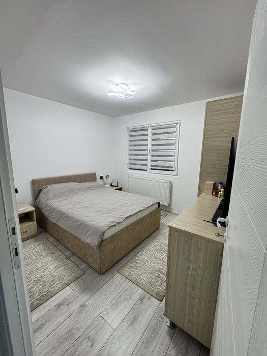Vand apartament 2 camere