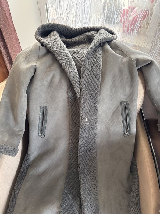 Пролам двухсторонюю дубленку