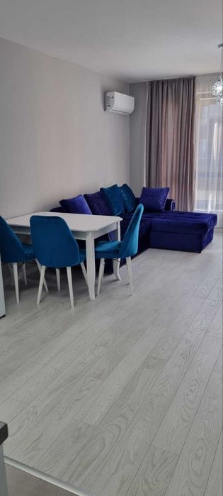 Дава се под наем Двустаен апартамент в Пловдив, Христо Смирненски - 80 кв.м за 433.5 € - Снимка #1