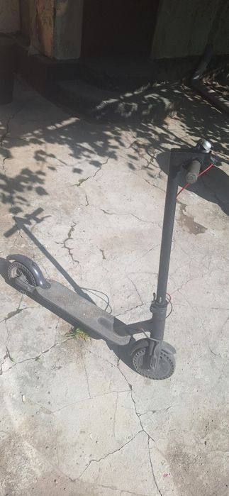 Электросамокат продам