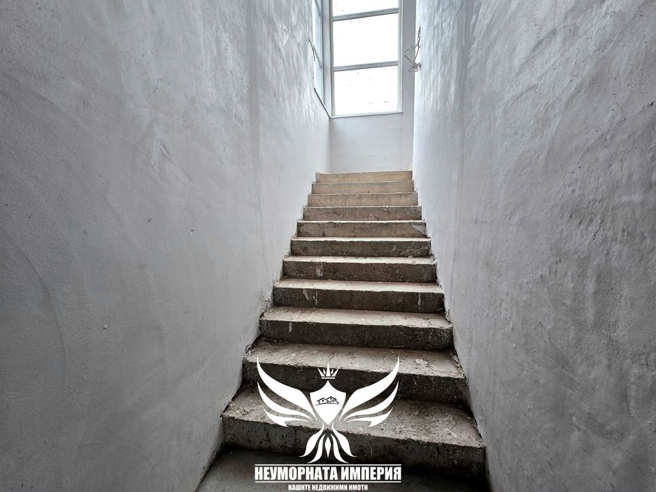 Продава се Промишлена сграда в Асеновград - 500 кв.м за 584 €/кв.м - Снимка #12