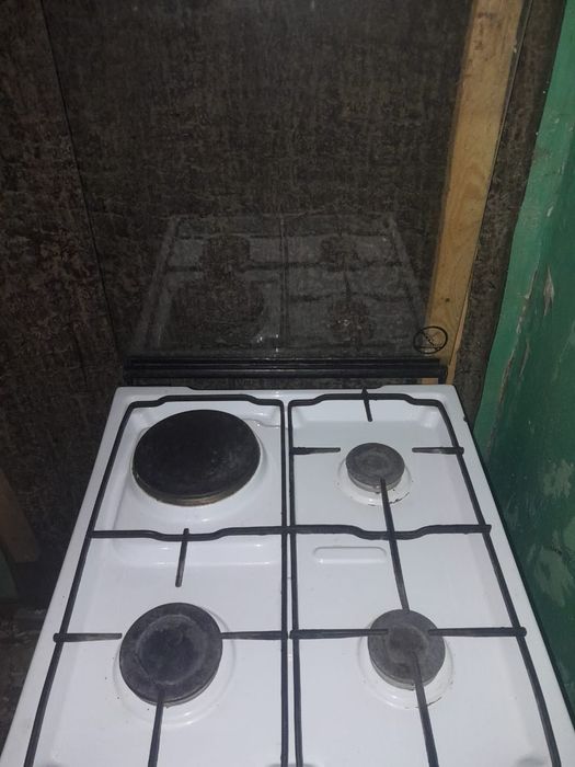 Продам газ плито