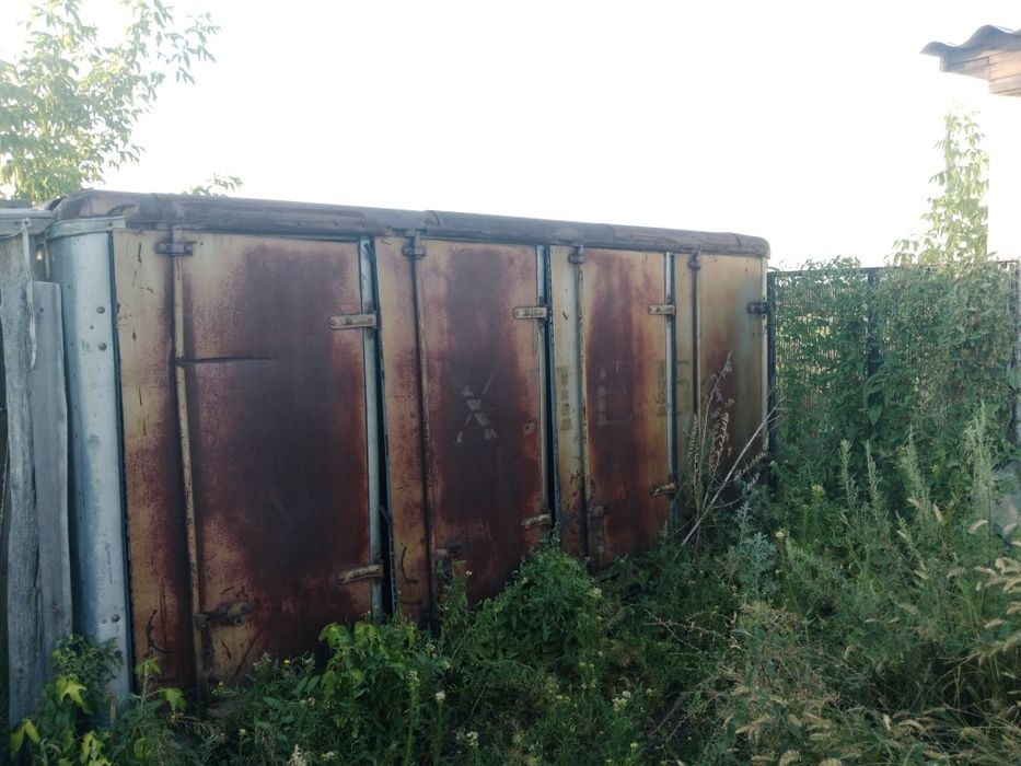 Продам целиком либо на металл. Самовывоз.