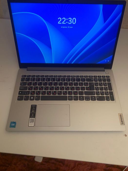 продам ноутбук Lenovo