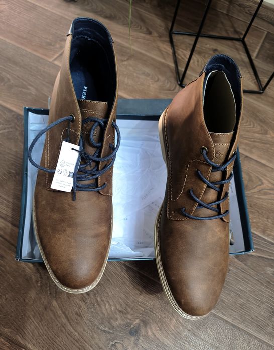 Мъжки обувки и кецове 47