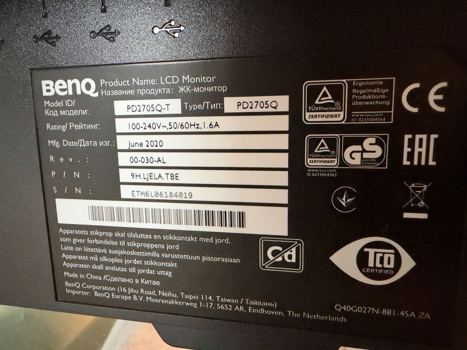 Monitor Design Benq PD2705Q 27 Inch