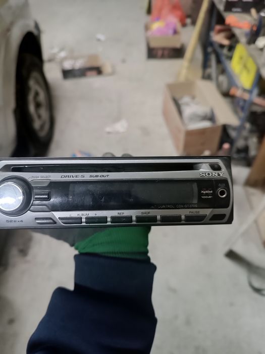 Магнитола в отличном состоянии