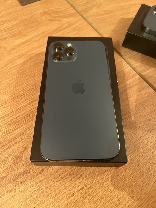 Айфон 12 про мах 256